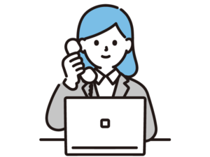 電話対応をする女性