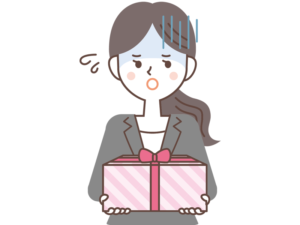 プレゼントを差し出す女性